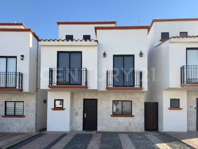 Casa Nueva en Renta en Viñedos del Mar, Ensenada, Baja California