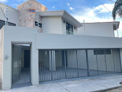 **Se Vende Casa Nueva en San Isidro**