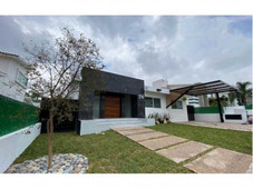 casa en venta en lomas de cocoyoc en una planta