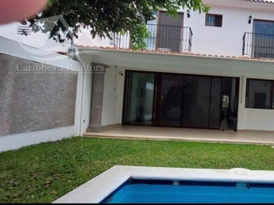 Casa en Venta en Cancun smz 12 B-MRS6876