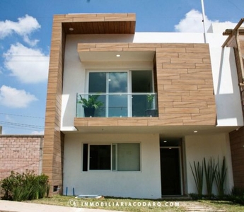 Casas en venta en Parque Esmeralda, Jilotzingo