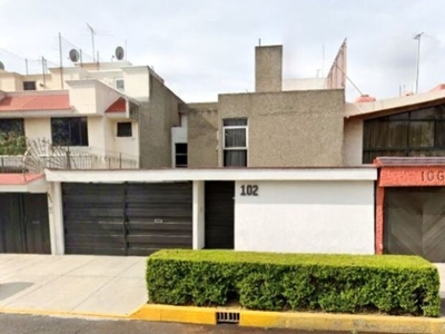 ¡Venta de propiedad en Coyoacan, Av. Paseo del Bosque, CDMX!