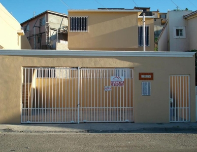 Casa en Venta en Lomas Conjunto REsidencial TIJUANA, Baja California