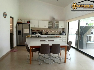 Casa en venta en Lomas de Cocoyoc, Morelos. OLC-4020