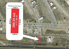 de 200 a 300 mts. en venta en fraccionamiento real de juriquilla diamante querétaro