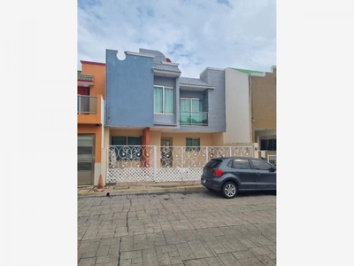 Casa en Venta en Residencial Marino Medellín, Veracruz