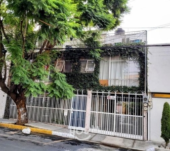 Venta de casa en Reforma Iztaccihuatl Norte, Iztacalco ID: v106610