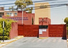 se vende hermoso departamento en av. tamaulipas a 5 min. tec de monterrey santa