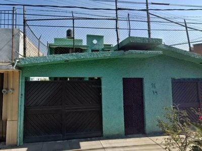 Casa en Venta en Lomas Estrella Iztapalapa, Distrito Federal