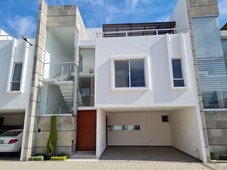 casa en venta en fraccionamiento izkali, san bernardino tlaxcalancingo - 3 habitaciones - 5 baños - 265 m2