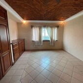 casa sola en venta, col. chapultepec - 5 habitaciones - 3 baños - 177 m2