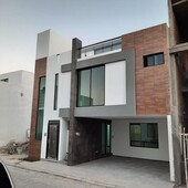 en venta, casa en fraccionamiento el suspiro - 4 recámaras - 220 m2