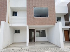 venta de casa nueva con roof gard san pedro cholula - 3 recámaras - 197 m2