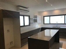 3 cuartos, 615 m casa en venta las fincas valle poniente