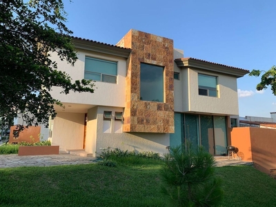 Venta Casa Bosque Real