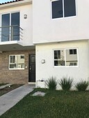 CASA VENTA JARDINES DEL VALLE ZAPOPAN