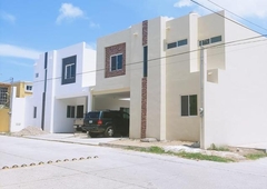 Casas en venta - 100m2 - 3 recámaras - Ciudad Madero - $2,150,000