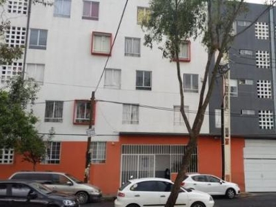 Doomos. DEPARTAMENTO EN EVENTA EN IZTACALCO CIUDAD DE MEXICO EN REMATE HIPOTECARIO