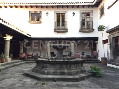 Casa Antigua en Rancho Cortes, Norte de Cuernavaca, Morelos