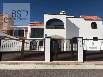 Doomos. AV/ CASA VENTA 4 RECAMARAS REAL DE JURIQUILLA QUERETARO