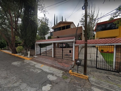 Doomos. Casa en venta en Bosques del Lago, Cuautitlán Izcalli, Estado de México