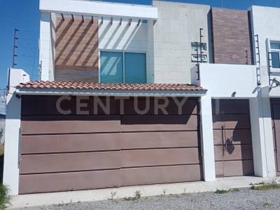 Casa en renta en Bellavista, Metepec, Estado de México,