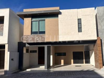 VENTA CASA NUEVA EN PRIVANZAS DEL CAMPESTRE SALTILLO ARTEAGA