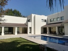 Casa en venta en Carretera Nacional, Campestre Bugambilias $19,750,000