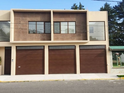 Casa en condominio en venta San Carlos, Metepec, Metepec