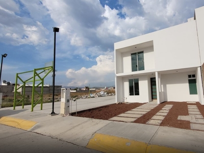 Se vende casa nueva en fracc Rinconadas del Venado II en Pachuca, Hidalgo