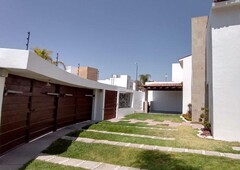 casas en venta - 339m2 - 4 recámaras - juriquilla - 5,900,000