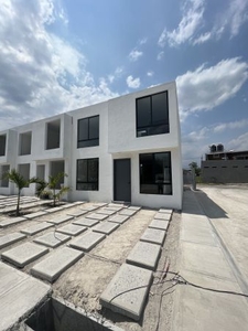Casa en venta en condominio al sur en xochitepec centro