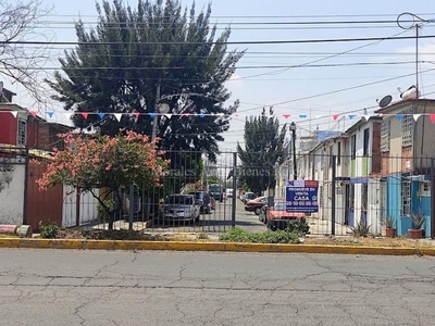 Casa en Venta en Valle de Aragón 1ª Secc. Ciudad Nezahualcóyotl, Mexico