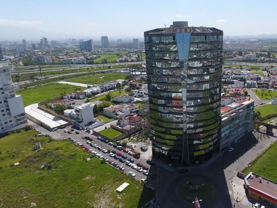 Doomos. Departamento Penthouse en Venta en Torre Abric Angelopolis Puebla