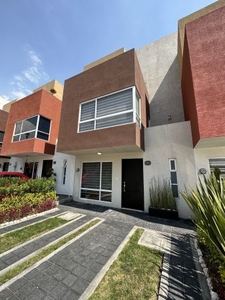 HERMOSA CASA EN VENTA LAS MISIONES II A 38 min CDMX SANTA FE TOLUCA