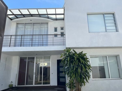 VENTA CASA AL NORTE DE CUERNAVACA LOMAS DE AHUATLÁN CAS 3948 DL