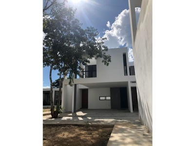 Venta de casa en Cholul, Mérida, Yucatan.