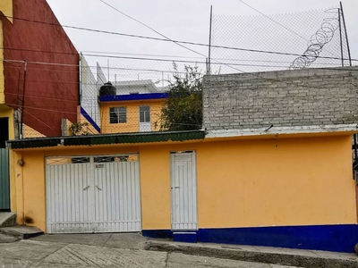 Casa en venta Cerrada De Naranjo, Los Bordos, Ecatepec De Morelos, Estado De México, México