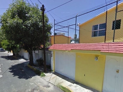 Casa en venta Habitacional Viveros Del Valle, Tlalnepantla De Baz, Estado De México, México