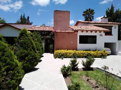 Casa en Renta con opción a VENTA en Fracc Granjas Residenciales en Tequisquiapan
