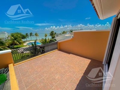 Casa en Venta en Isla Dorada Cancun LCHP4080