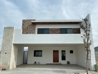 EN VENTA CASA NUEVA CON RECAMARA EN PLANTA BAJA