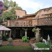 Casa en Renta - Residencia colonial con vista al gre Club de Golf Hacienda, Club de Golf Hacienda - 5 baños