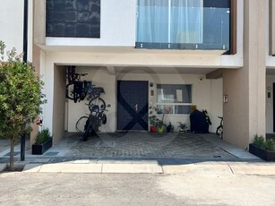 Casa en condominio en venta De La Crespa, Toluca