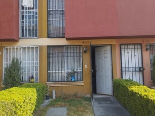 Casa en venta Parque Los Héroes Iii, Mz 011, Héroes 3ra Sección, Santa María Totoltepec, Estado De México, México