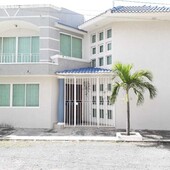 Casa en venta en col. Los Pinos, Veracruz, Ver.