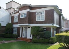 Casa en venta en Toluca Centro en calle cerrada