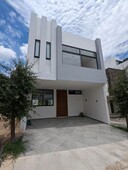 casa nueva en venta en vitana altavista residencial