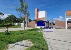 casa venta 3 recámaras, coto privado, rinconada los fresnos, morelia c-126