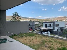 Doomos. Casa en venta a estrenar en Altozano IG